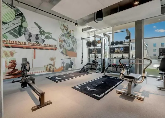 Boulevard Luxe Downtown Pool Gym & Parking *